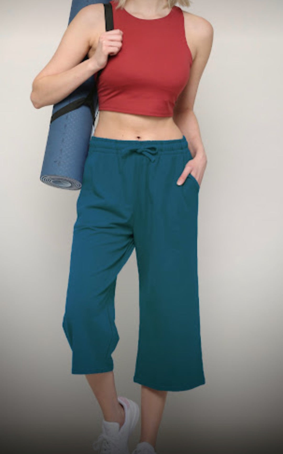 Athletic Capris Teal - Large