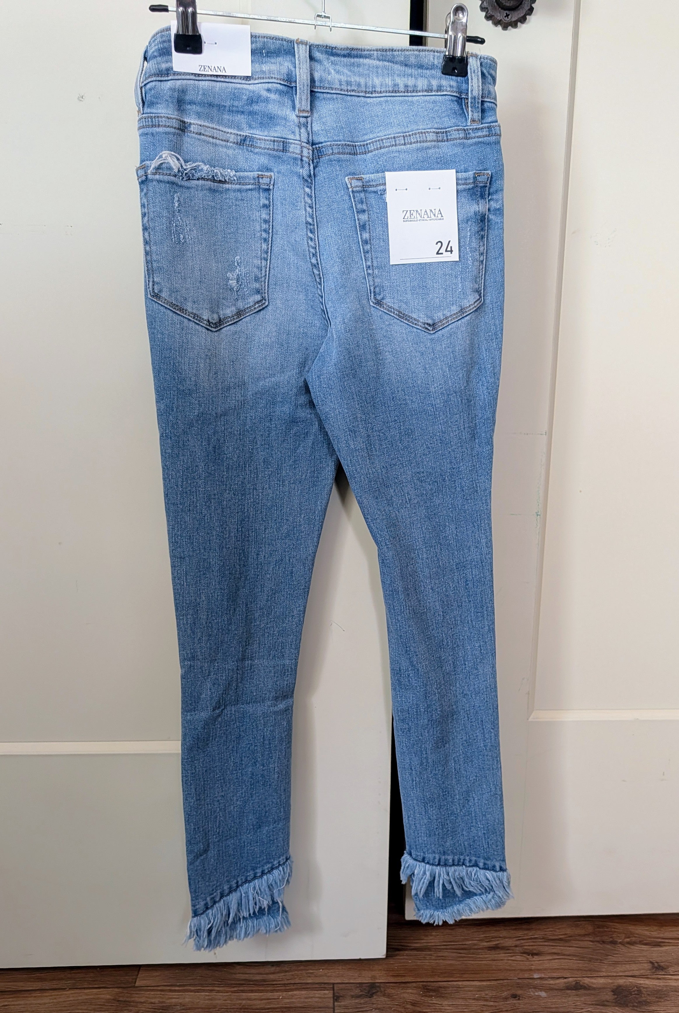 Zenana Skinny Distressed Fringe angle cuff - Size 24