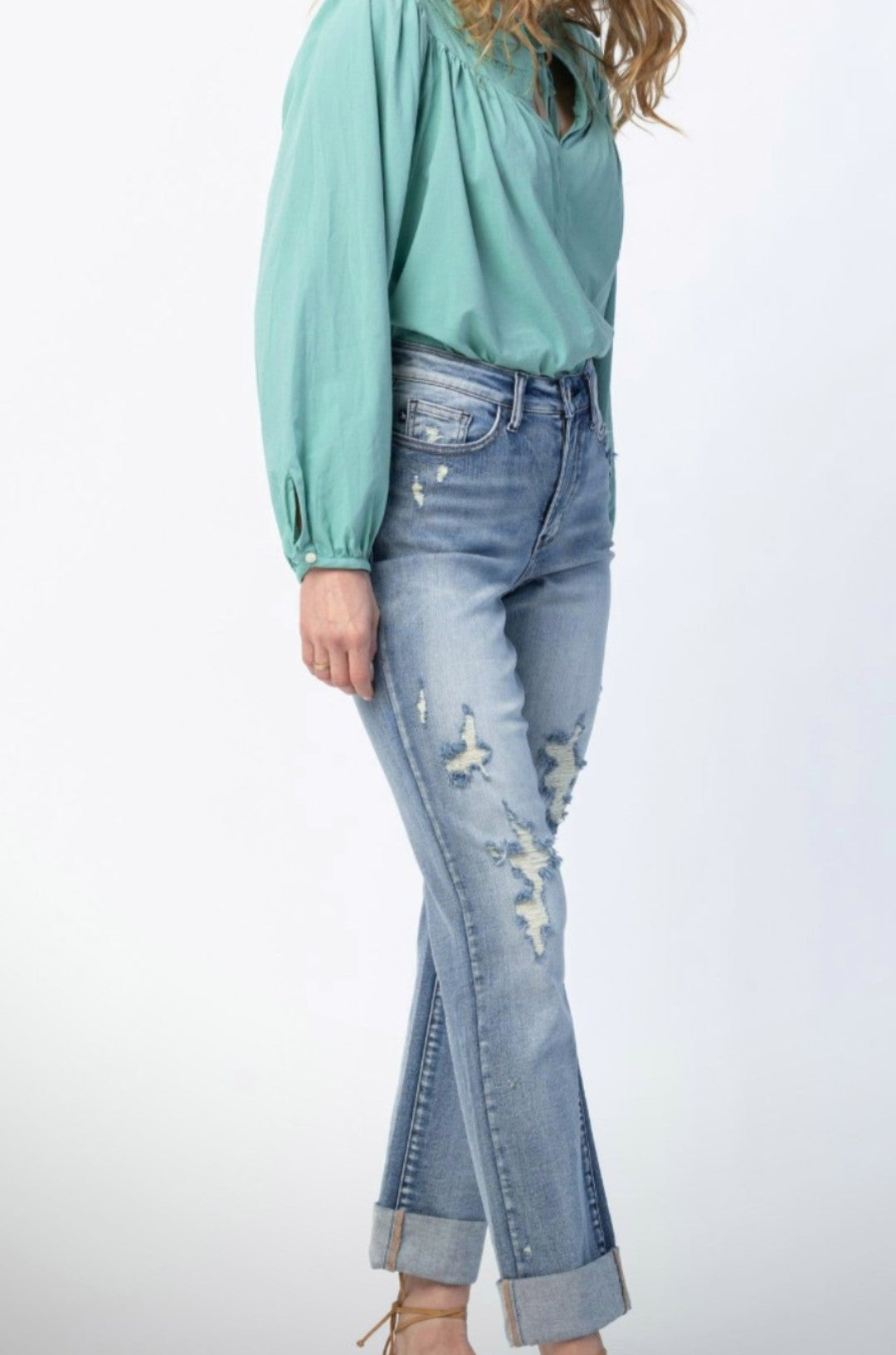 Judy Blue Distressed Roll Cuff - Size 31
